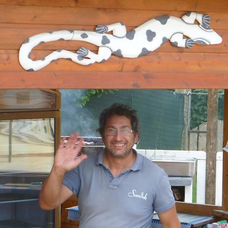Fattoria Sequoia Bed and Breakfast Castagneto Po Exterior foto